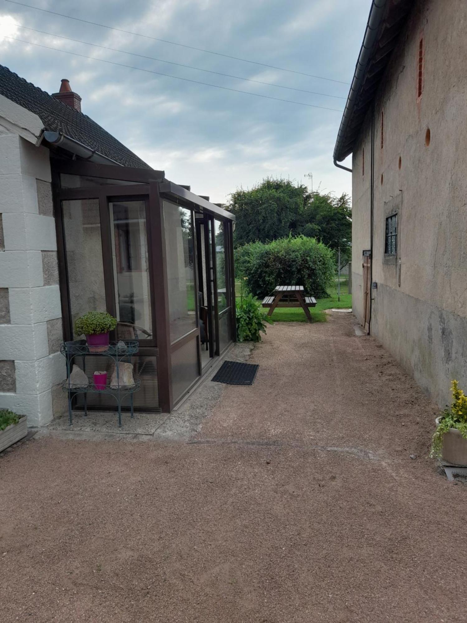 Maison Proche Le Pal 4Kms Thiel-sur-Acolin Luaran gambar